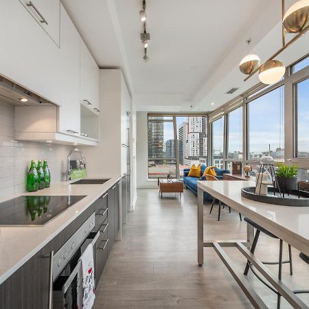 Luxury 2 Bedroom In The Heart Of Entertainment District W/ Cn Tower View Τορόντο Εξωτερικό φωτογραφία