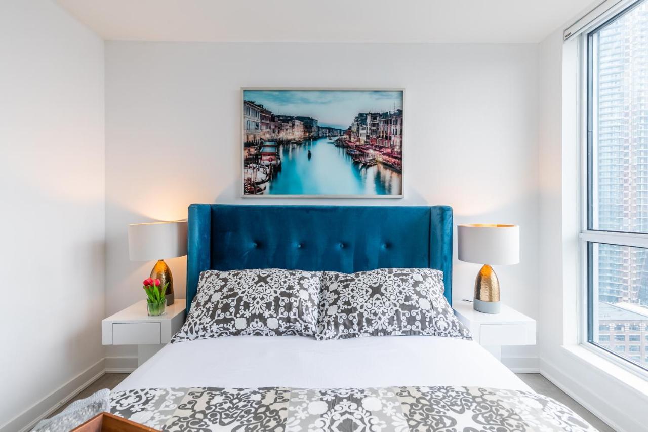 Luxury 2 Bedroom In The Heart Of Entertainment District W/ Cn Tower View Τορόντο Εξωτερικό φωτογραφία