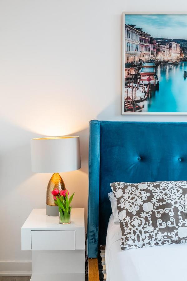 Luxury 2 Bedroom In The Heart Of Entertainment District W/ Cn Tower View Τορόντο Εξωτερικό φωτογραφία