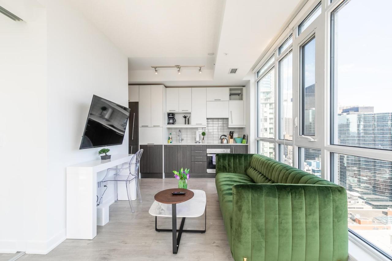 Luxury 2 Bedroom In The Heart Of Entertainment District W/ Cn Tower View Τορόντο Εξωτερικό φωτογραφία