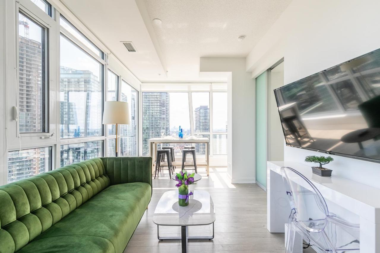 Luxury 2 Bedroom In The Heart Of Entertainment District W/ Cn Tower View Τορόντο Εξωτερικό φωτογραφία