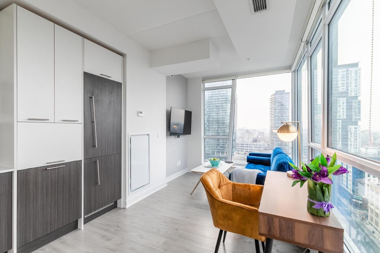 Luxury 2 Bedroom In The Heart Of Entertainment District W/ Cn Tower View Τορόντο Εξωτερικό φωτογραφία