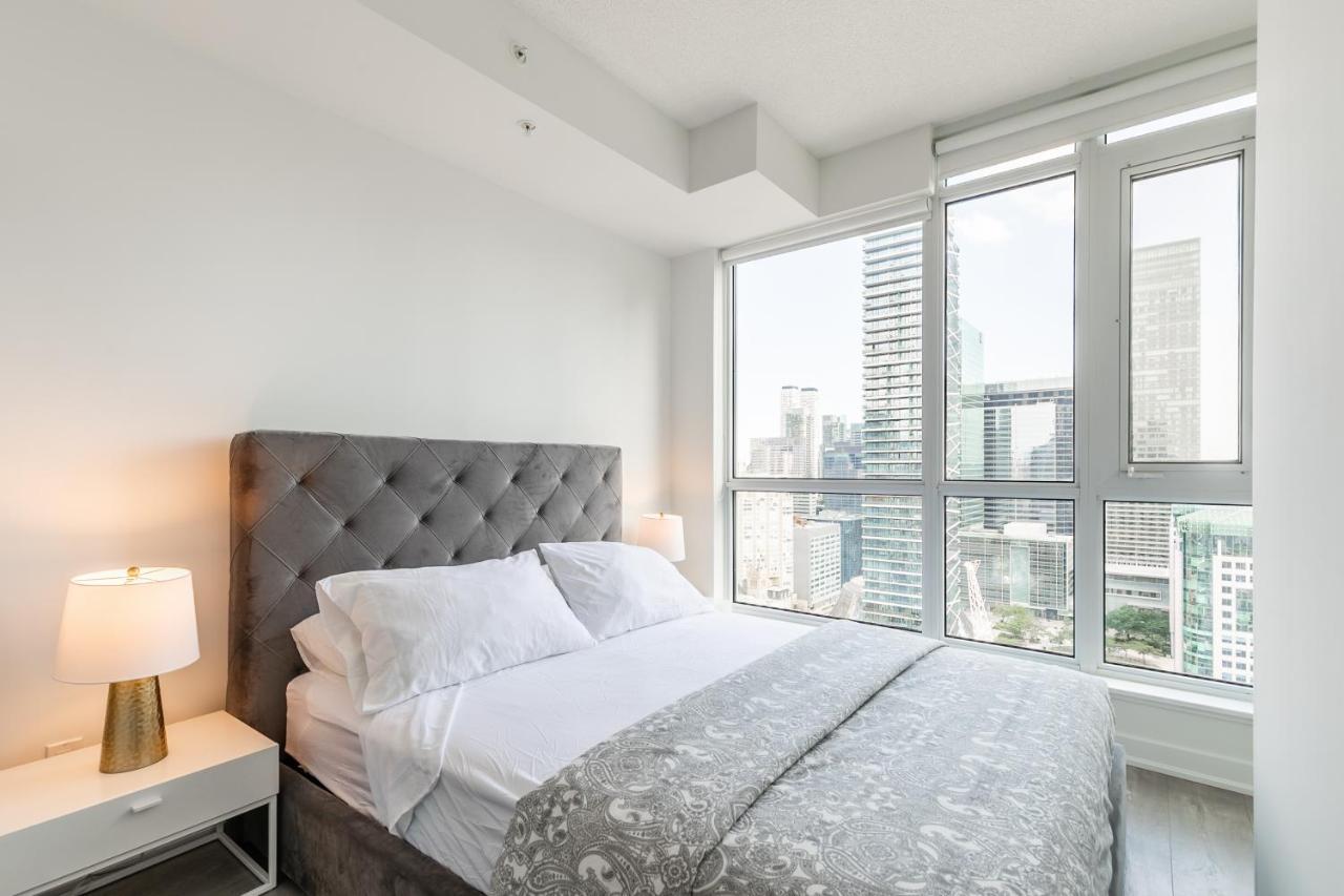 Luxury 2 Bedroom In The Heart Of Entertainment District W/ Cn Tower View Τορόντο Εξωτερικό φωτογραφία